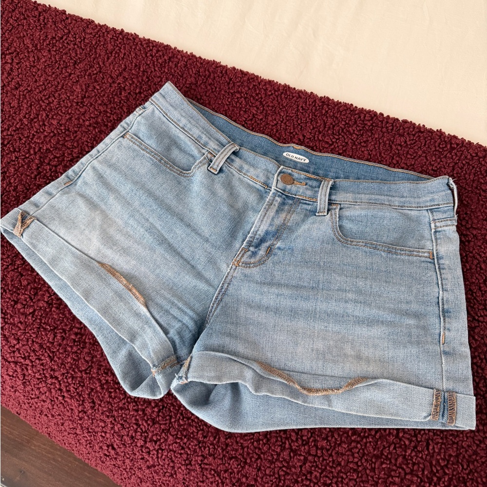 Old Navy Light Blue Denim Roll-Cuff Women's Shorts